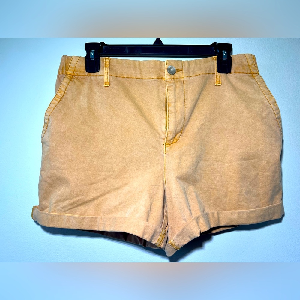 Old Navy Everyday Jean Shorts Women‎ M Casual Cotton Blend Cuffed Stretch New
